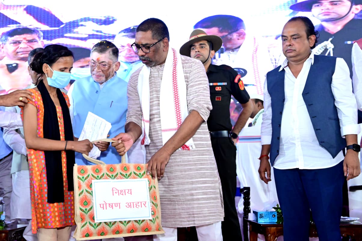 ‘स्वस्थ नारी, सशक्त परिवार’ अभियान की शुरुआत, राज्यपाल व CM रहे शामिल