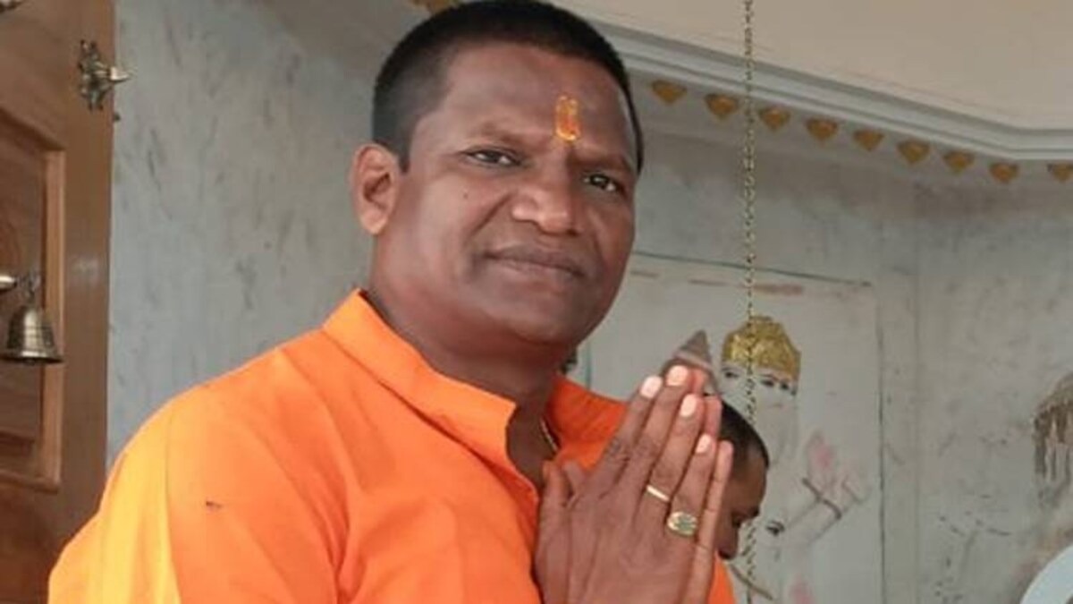 दुर्गा पूजा पंडाल उद्घाटन से नेताओं की कुछ ऐसे चमकेगी राजनीति, कौन कितना कद्दावर-बताएंगे पंडाल !