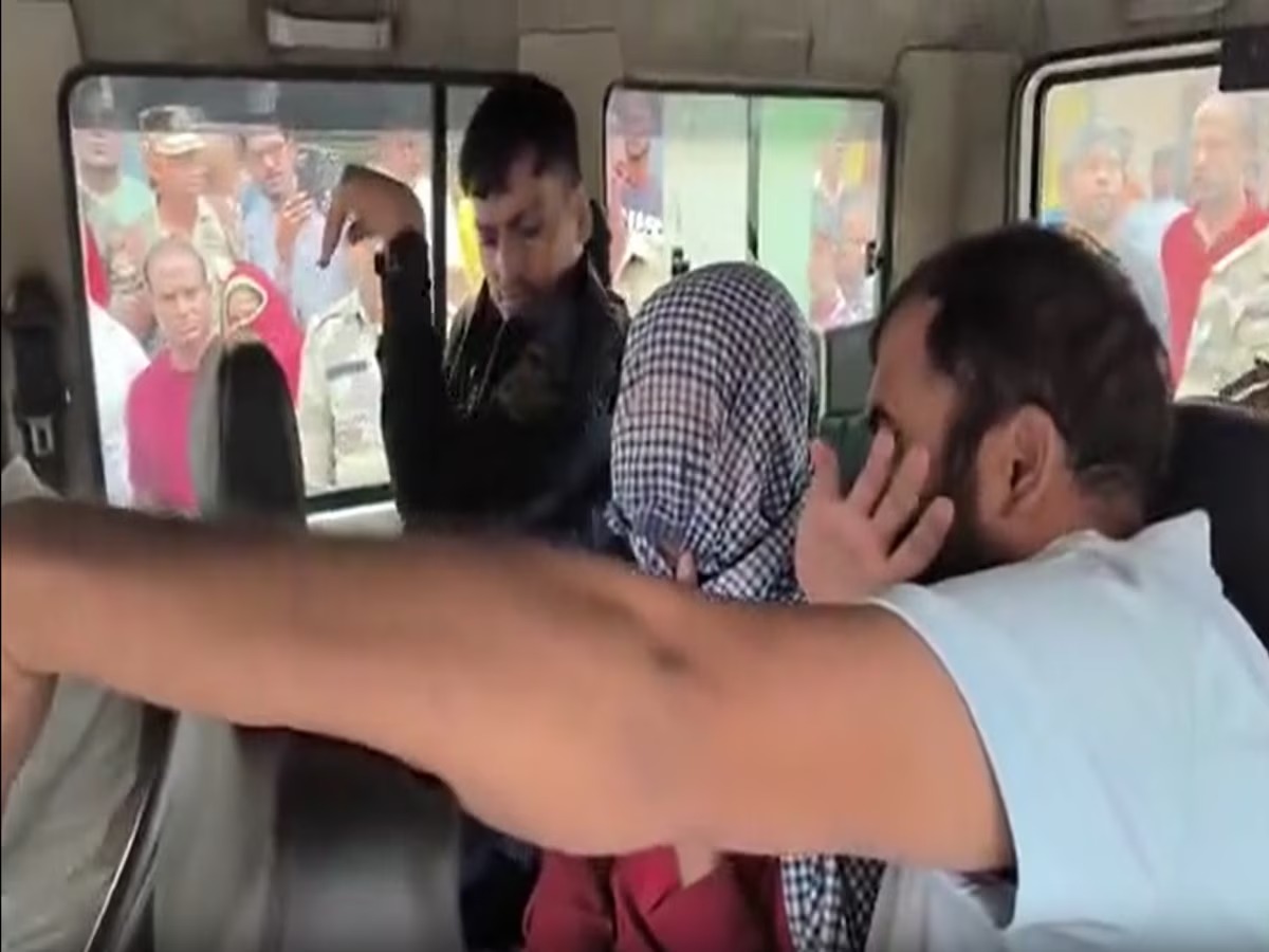 गिरफ्तार आतंकी अशहर दानिश के साथ पुलिस ने किया क्राइम सीन रीक्रिएट