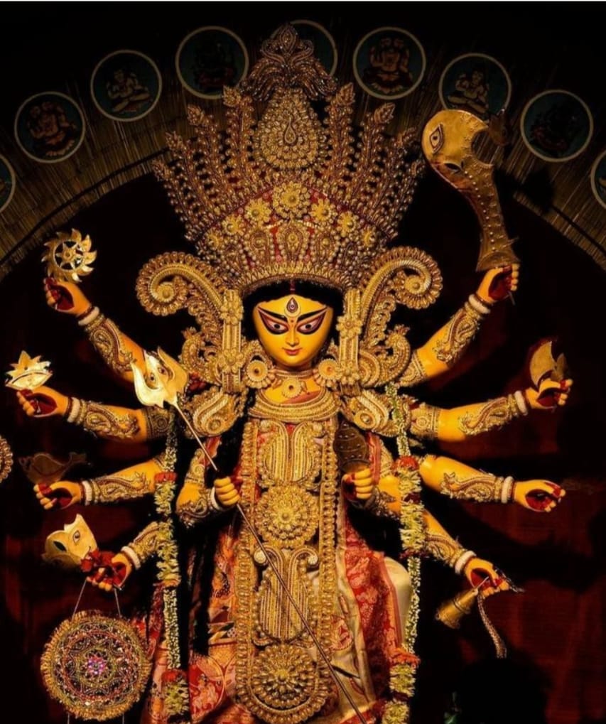 Durga puja 2025: स्कूलों में छुट्टी की हो गई घोषणा, नौ दिनों तक मिलेगी बच्चों को छुट्टी !