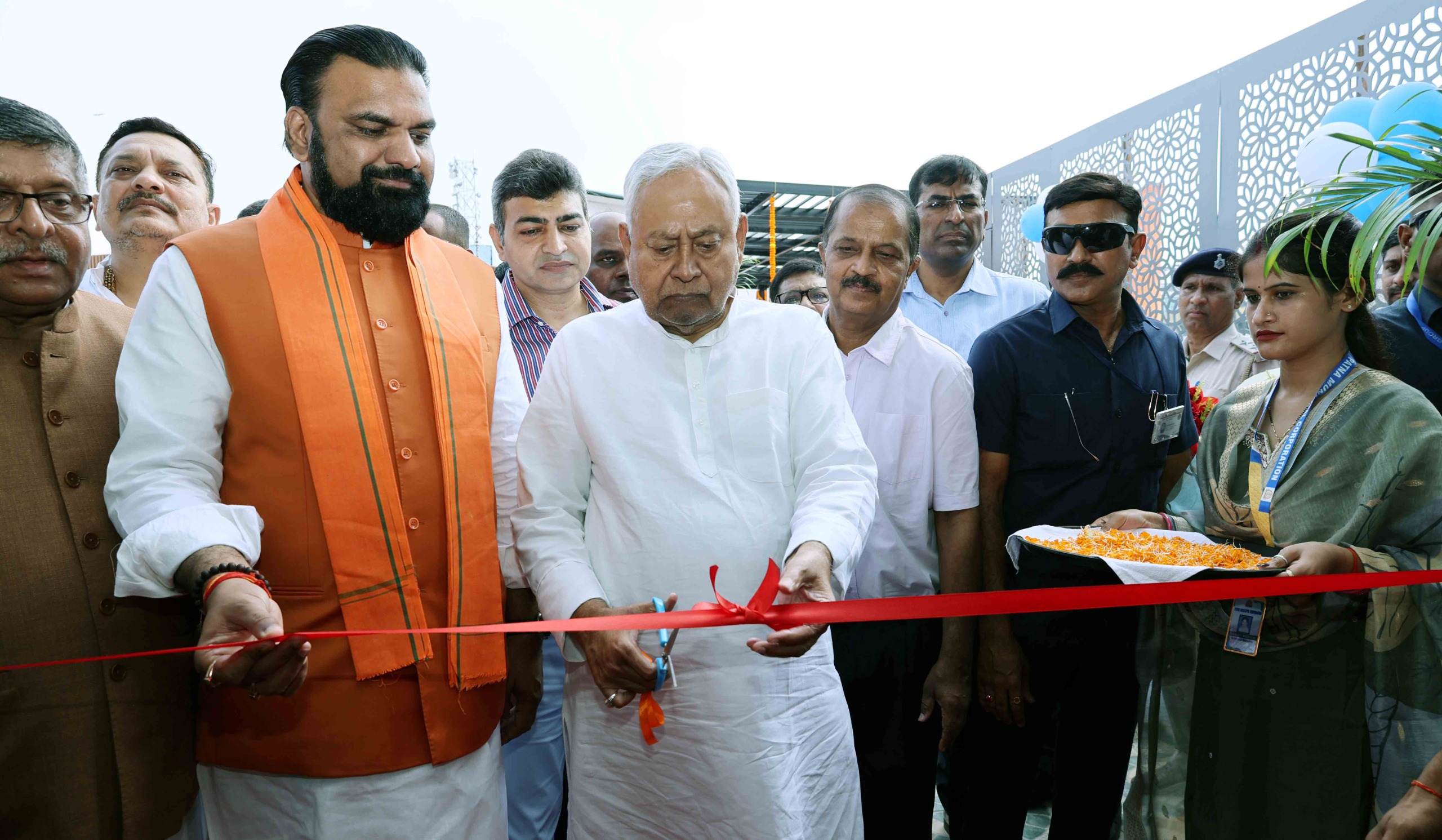 सीएम नीतीश ने बिहार वासियों को दी बड़ी सौगात, पटना में कई योजनाओं का किया शिलान्यास और उद्घाटन