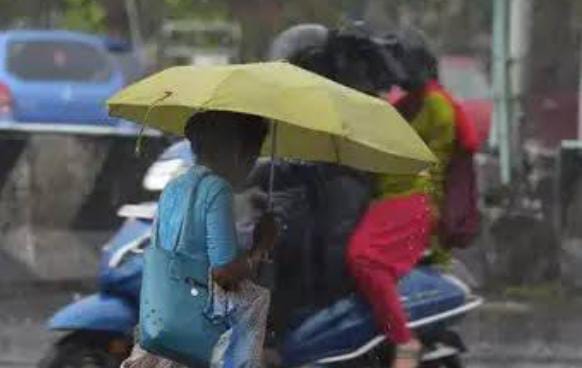 Weather Alert: अगले तीन-चार दिनों तक झारखंड में कहर बरपायेगा मौसम,आज इन जिलों के लोगों को सावधान रहने की हिदायत