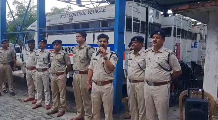 दुर्गा पूजा को लेकर अलर्ट हुआ जमशेदपुर जिला प्रशासन, पढ़ें एसएसपी पीयूष पांडे ने क्या कहा