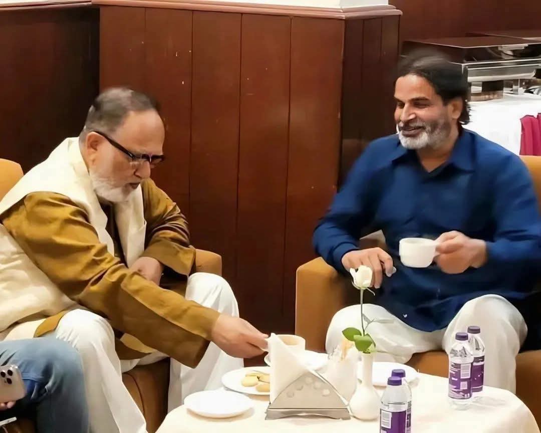 BIHAR POLITICS: अब्दुल बारी सिद्दीकी जन सुराज जॉइन करने वाले हैं? प्रशांत किशोर के साथ वायरल तस्वीर से बढ़ा सियासी पारा