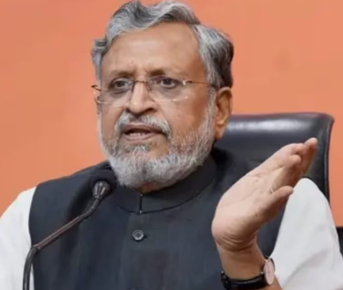Bihar Election: सुशील कुमार मोदी की आज भाजपा को क्यों आ रही होगी याद, क्यों फ्रंट फुट पर नहीं खेल पा रहा एनडीए, पढ़िए!