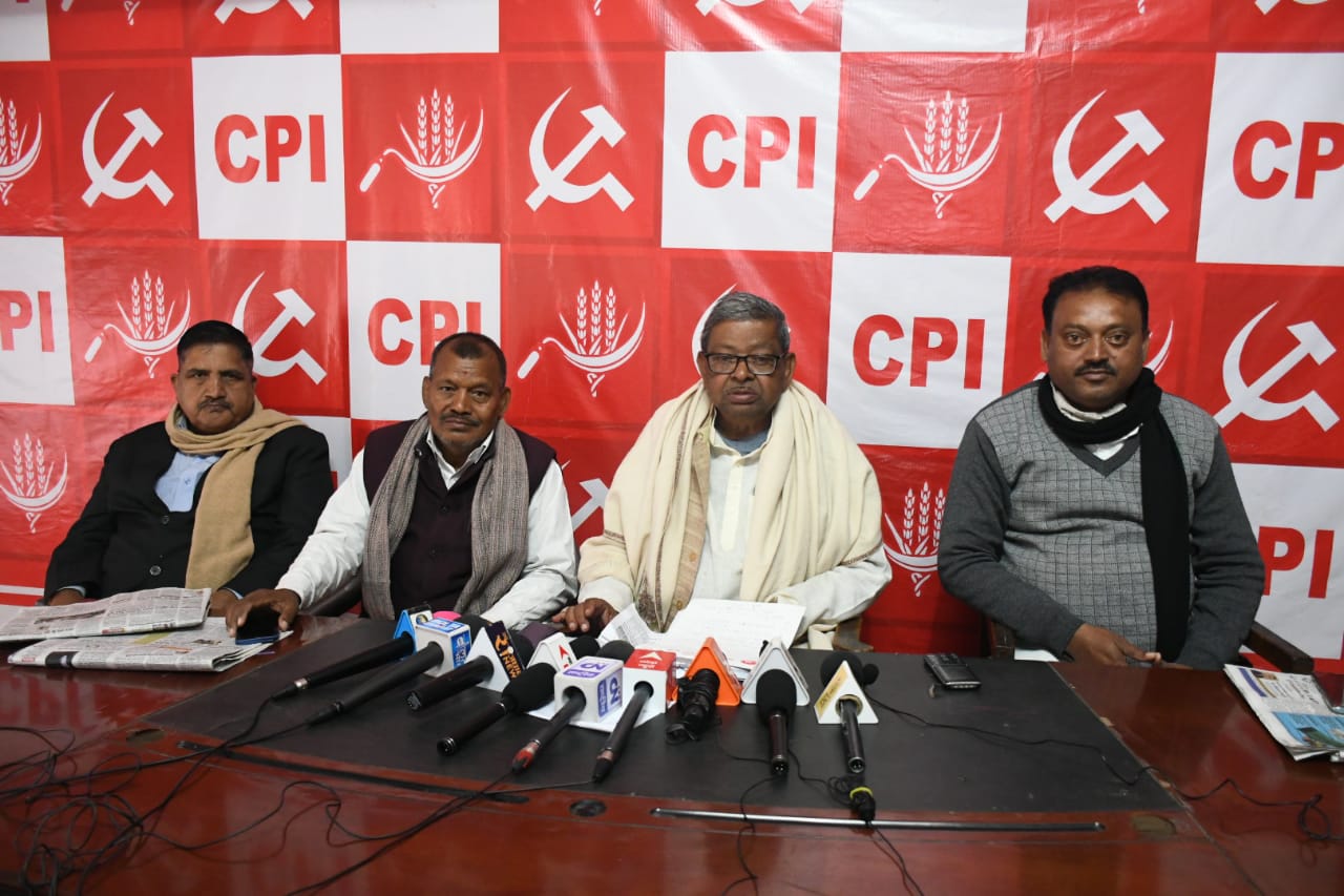 बोले पूर्व सांसद भुवनेश्वर मेहता, राज्य में धड़ल्ले से हो रही कोयला तस्करी, रोक लगाए सरकार