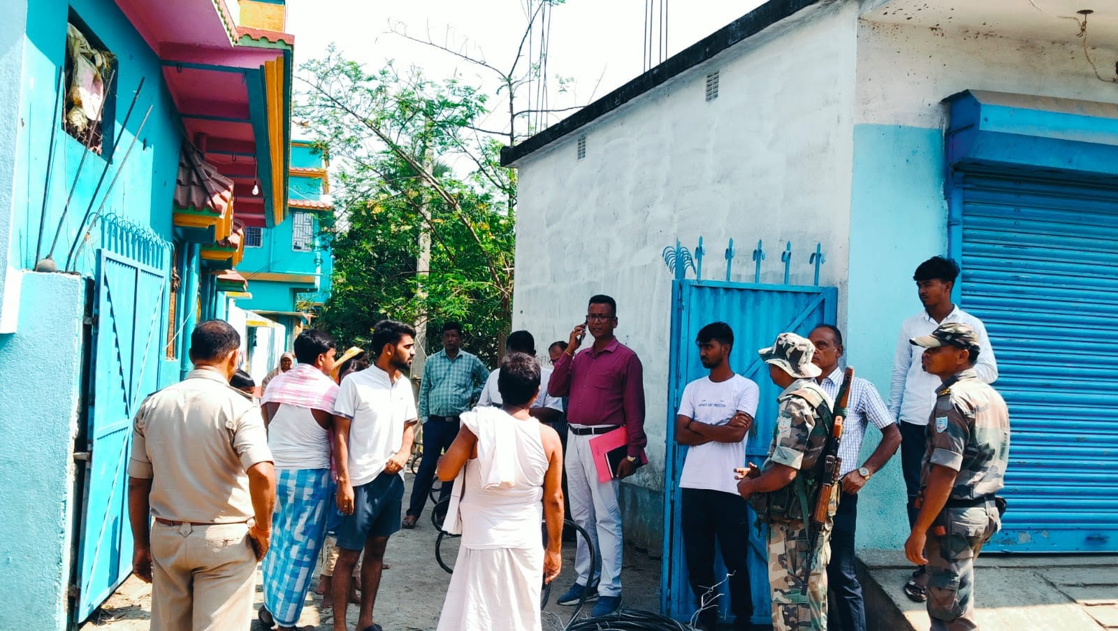 फर्जी दस्तावेज़ से आधार कार्ड घोटाला, पाकुड़ में जांच ने पकड़ी रफ्तार, कई संदिग्ध फरार,पढे SDM ने क्या कहा 