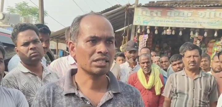 OMG! जूते की जगह चप्पल पहनकर स्कूल पहुंची छात्रा तो टीचर ने इतना पीटा की चली गई जान, पढे गढ़वा का दिल दहला देनेवाला मामला