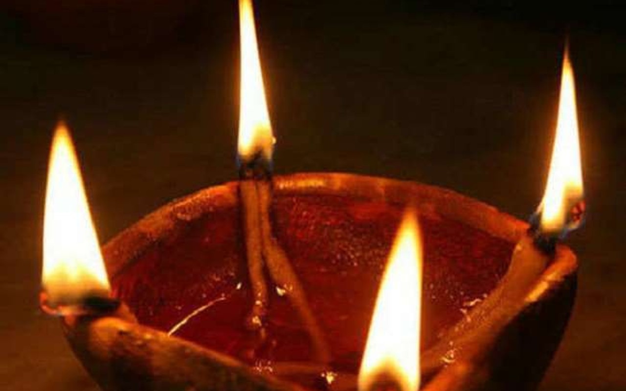 धनबाद में दीपोत्सव 2025: सभी अंचल और प्रखंड में क्यूआरटी टीम की रहेगी विशेष नजर