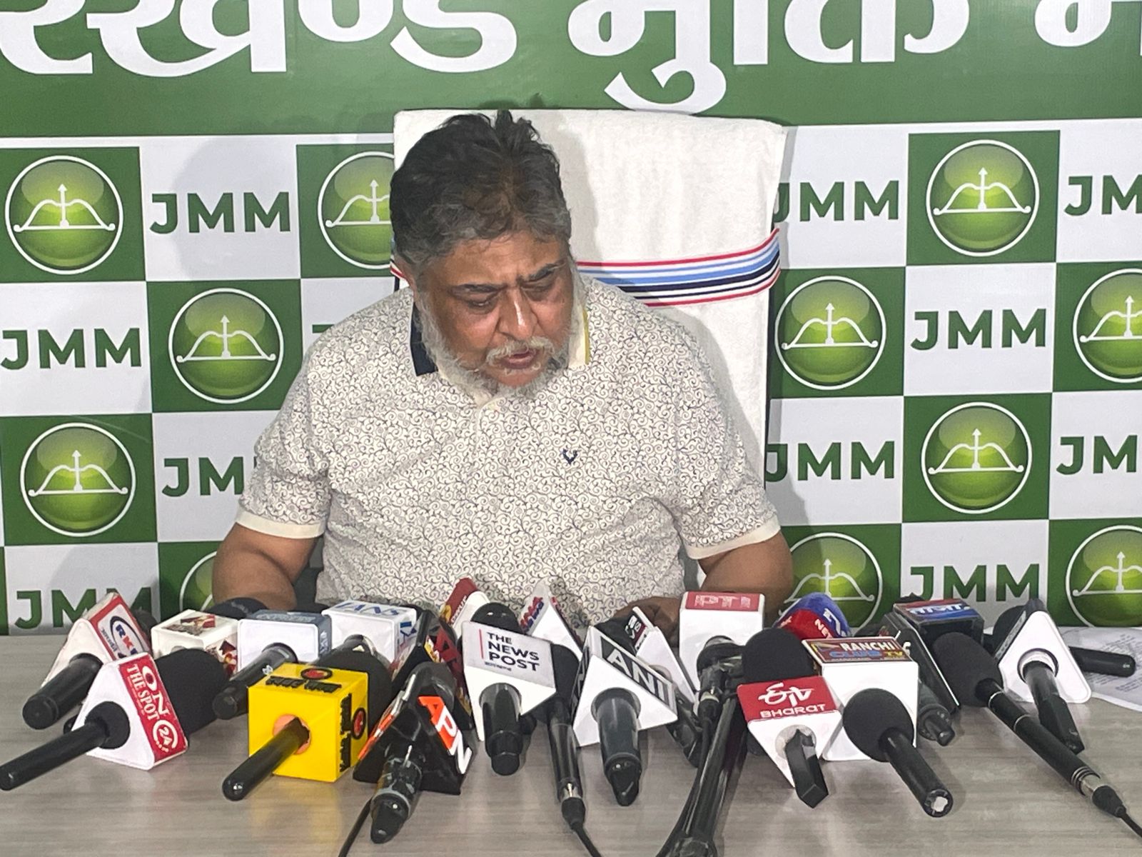 गठबंधन से अलग होते ही तेवर में झामुमो! झारखण्ड में राजद से अलग होने का किया इशारा 