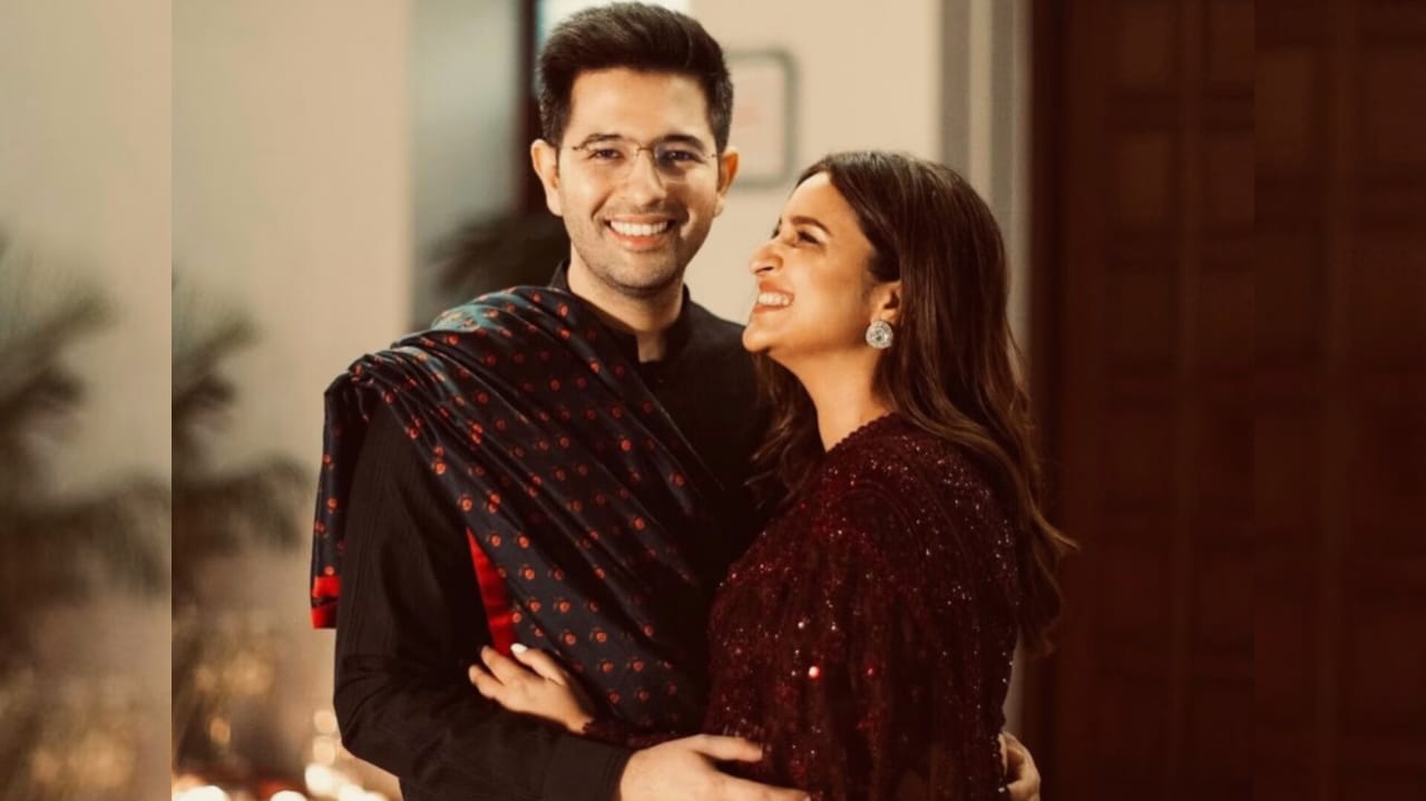 राघव चड्डा के घर गूंजी किलकारी, पत्नी परिणिती ने दिया बेटे को जन्म