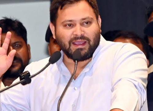 महागठबंधन का डैमेज कंट्रोल ! आज होगी तेजस्वी यादव के मुख्यमंत्री चेहरे की औपचारिक घोषणा