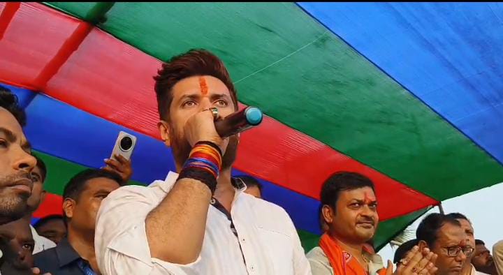 आख़िर कौन कर रहा था चिराग़ पासवान के राजनीतिक हत्या की कोशिश, पढ़ें रिपोर्ट में  