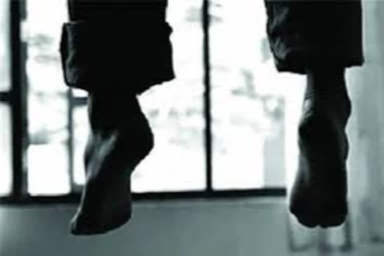 BIG BREAKING: विस्थापित भवन में JAP-2 के जवान ने फांसी लगाकर की आत्महत्या