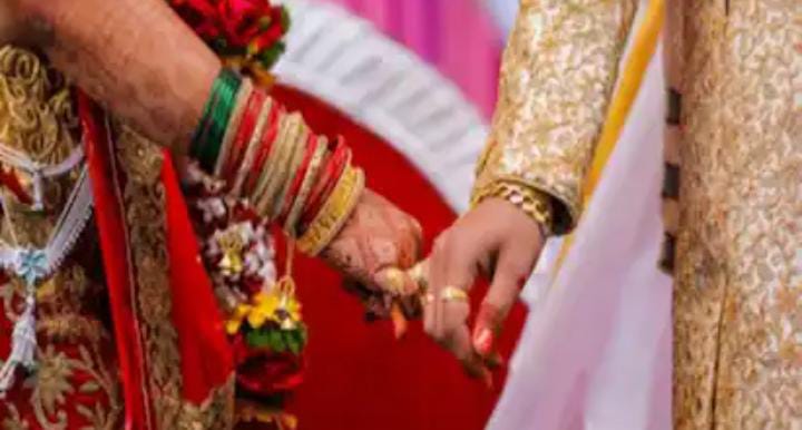 सच्चा प्यार करने वालों के साथ खडी हुई सरकार ! इंटरकास्ट मैरिज पर 10 लाख रुपये का तोहफा, जान लें क्या है प्रोसेस