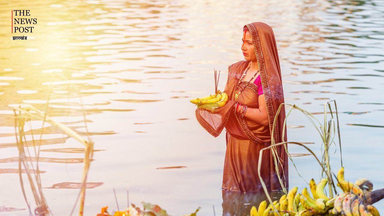 छठ महापर्व: अस्ताचलगामी सूर्यदेव को आज दिया जाएगा अर्घ्य, नोट कर लें संध्या और उषा अर्घ्य का शुभ मुहूर्त