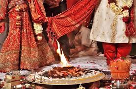 शादी के मंडप में दूल्हे की अनोखी मांगें! 10 शर्तें सुनकर रो पड़े ससुर, फिर दुल्हन ने भी जोड़ लिये हाथ 