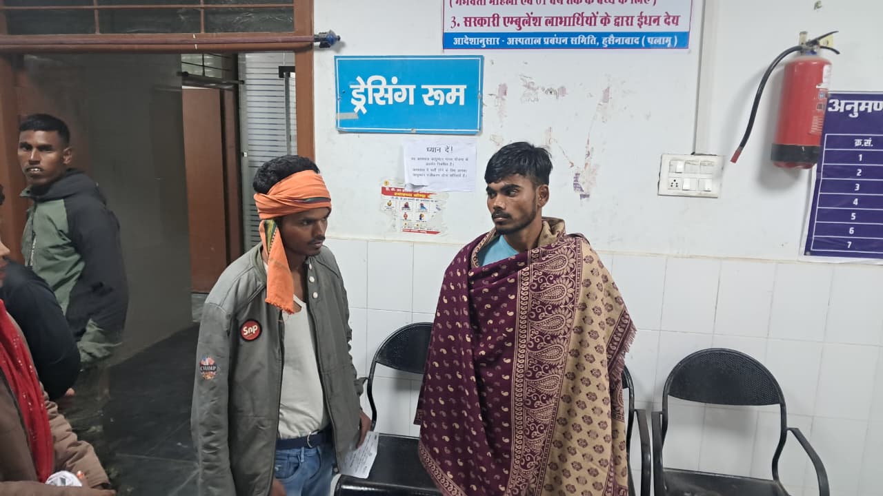 हुसैनाबाद में लेवी नहीं देने पर मजदूरों की पिटाई, दो गंभीर