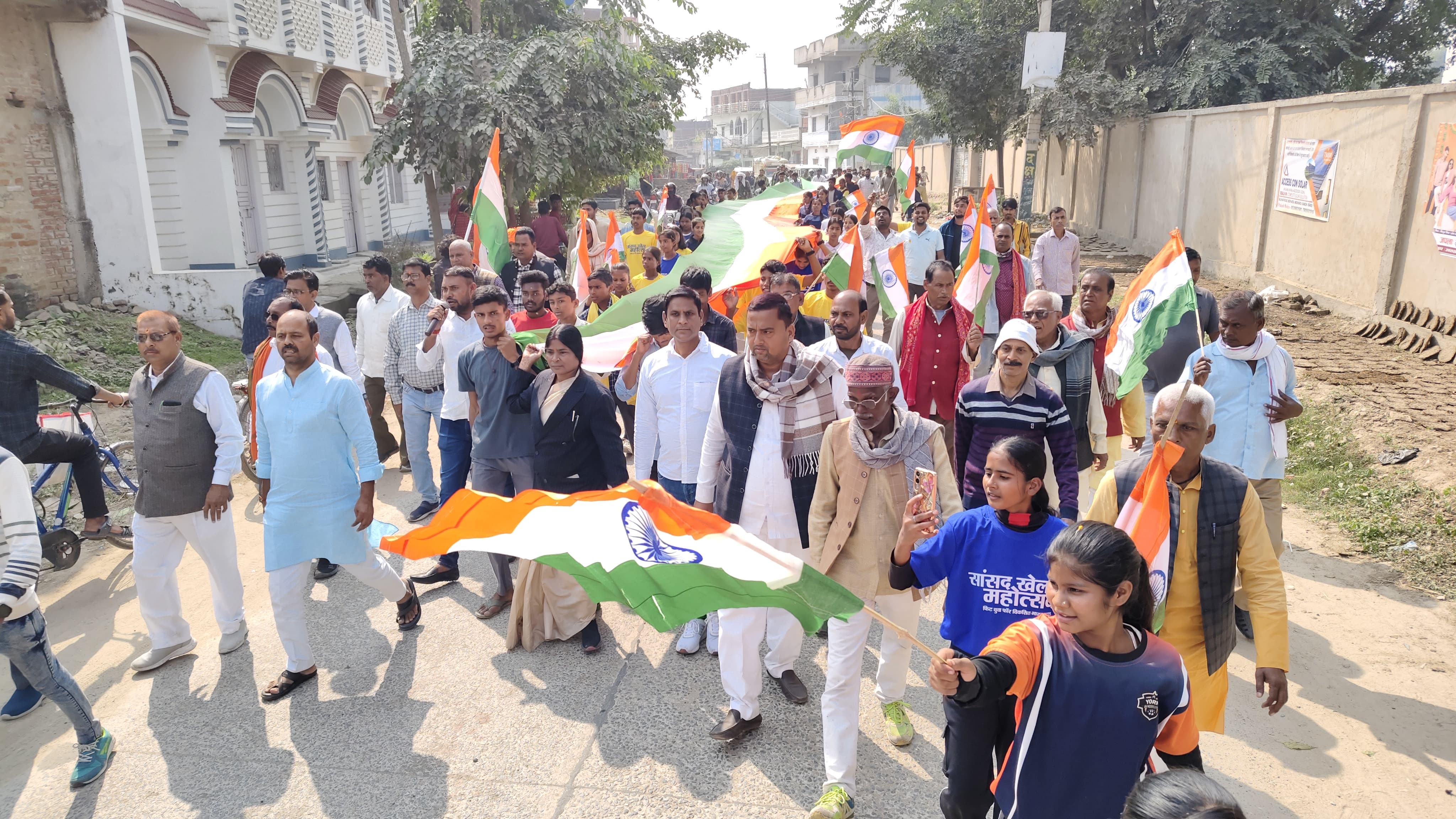हुसैनाबाद में सरदार पटेल की 150वीं जयंती पर निकली गई भव्य पदयात्रा, पूरे शहर में गूंजे देशभक्ति के नारे