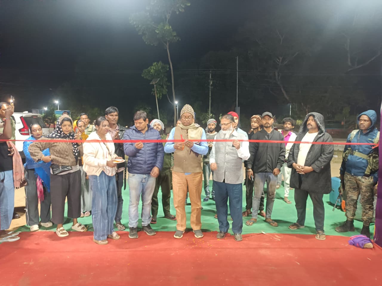 कचहरी मैदान खूंटी में शिल्प व्यापार मेला का आयोजन, सांसद ने किया उद्घाटन 