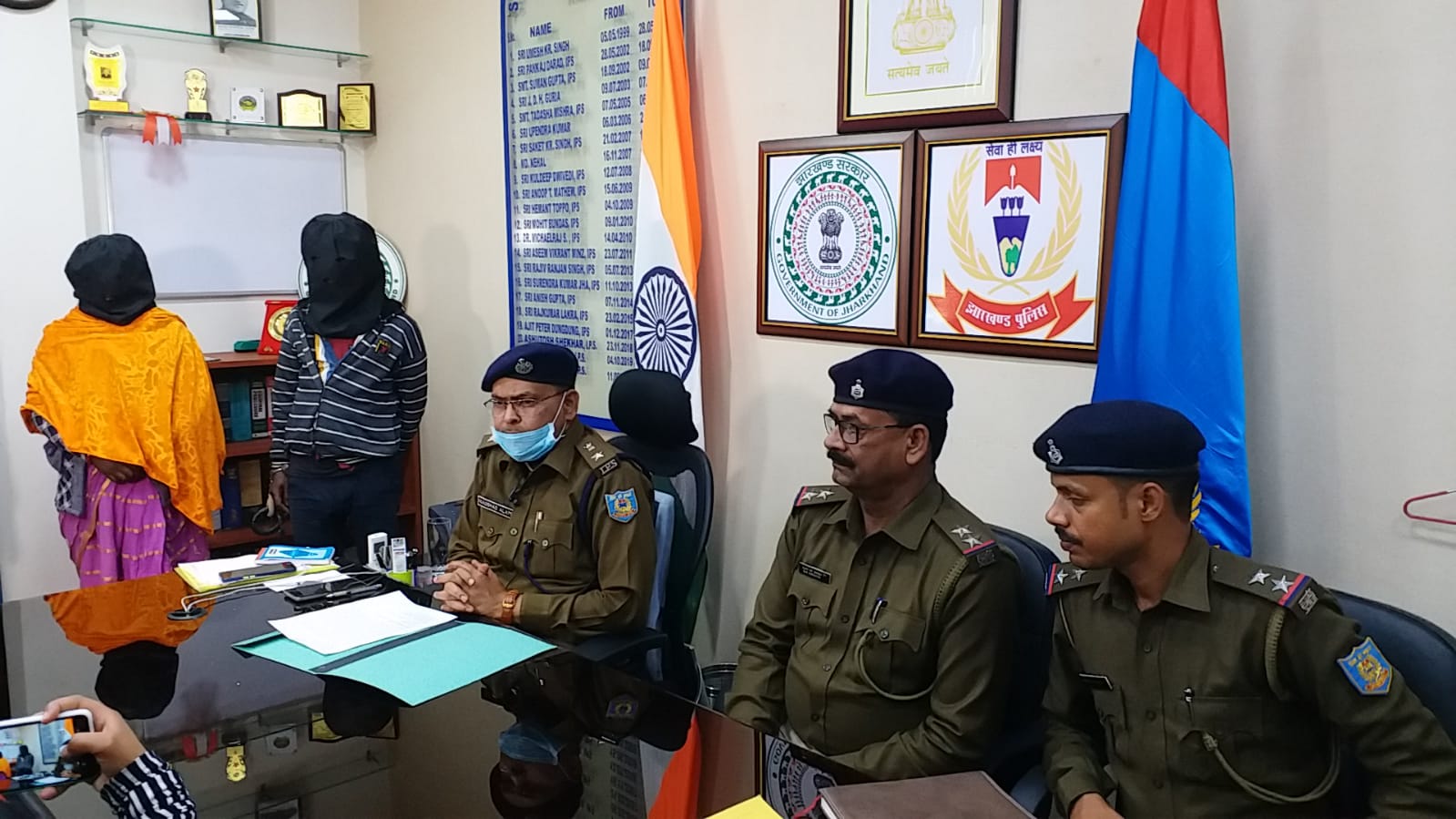 गलत नजर रखता था देवर, फिर भाभी ने किया कुछ ऐसा कि खुद की जिंदगी भी कर ली बर्बाद