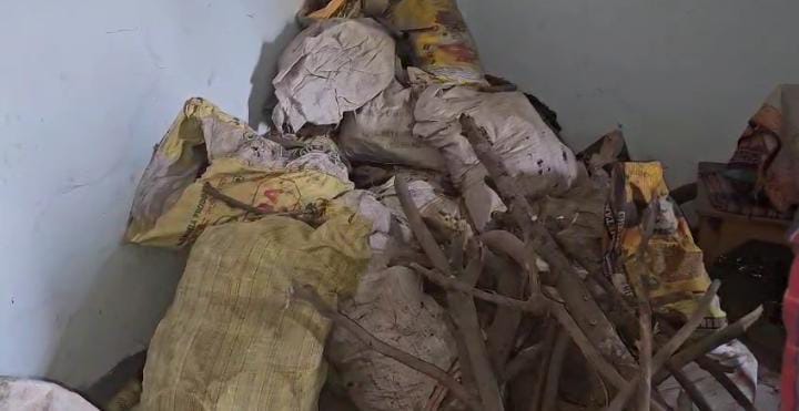 पाकुड़ के आवासीय विद्यालय में नशे की हालत में छात्रों से मारपीट, खराब भोजन की शिकायतों से मचा हड़कंप