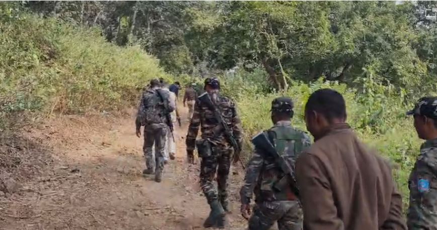 धनबाद में मिला मानव कंकाल,इलाके में मचा हड़कंप,जांच में जुटी पुलिस   