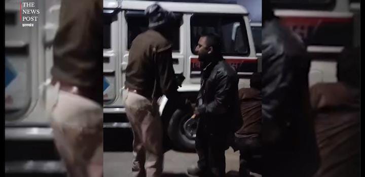 आप नहीं पीते हैं क्या...! दो शराबी दोस्तों को पकड़ने गई पुलिस के छूटे पसीने, देखिए हाई वोल्टेज ड्रामा का VIRAL VIDEO