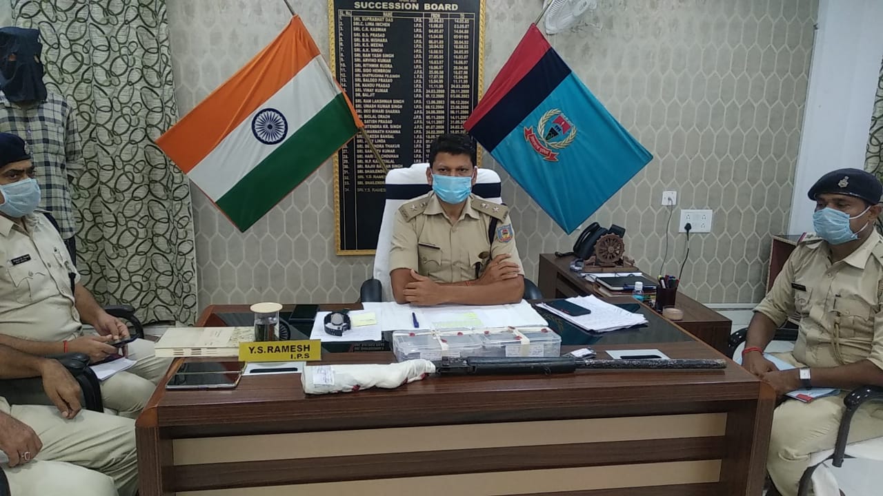 चोरी की बाइक के साथ एक आरोपी गिरफ्तार