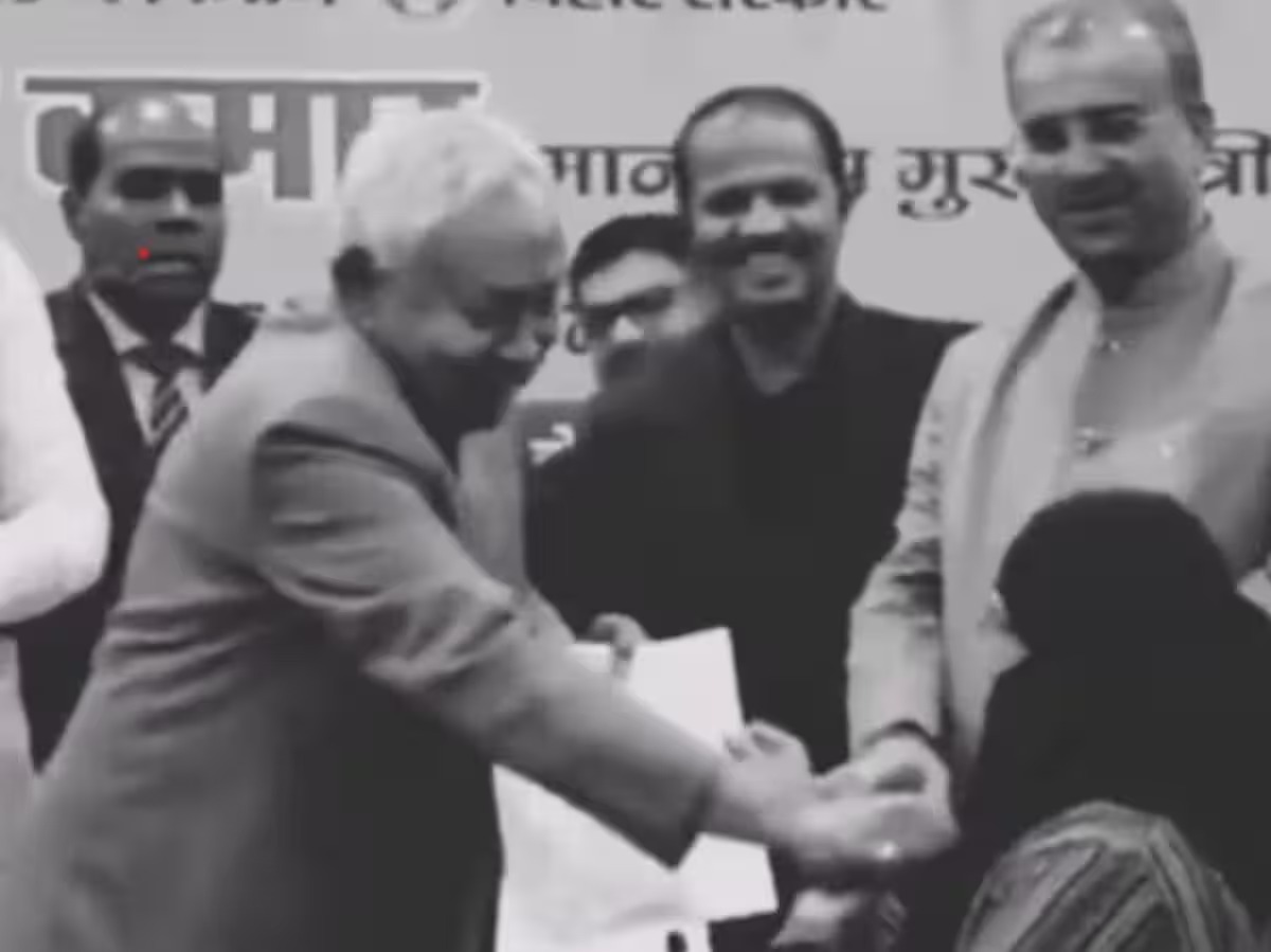 हिजाब विवाद में बिहार की सरगर्मी पहुंच गई झारखंड,देखिये वर्तमान और पूर्व मंत्री कैसे हो गए आमने -सामने,अब आगे क्या!