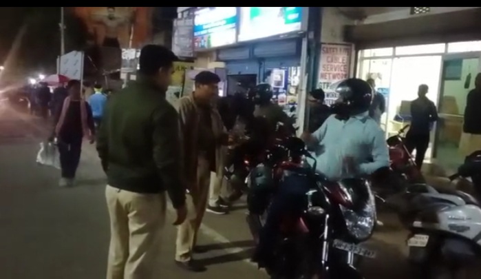 महाशिवरात्रि में विधि-व्यवस्था को लेकर एसपी के निर्देश पर वाहन चेकिंग शुरू