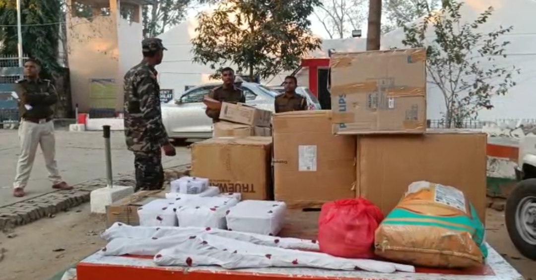 सर्च अभियान में बरामद नक्सली सामान को किया मजिस्ट्रेट के हवाले  