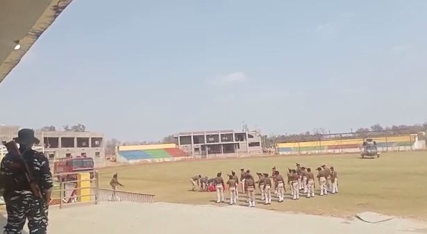 नक्सलियों के खिलाफ रणनीति बनाने आईजी एवी होमकर पहुंचे लोहरदगा,  हो रही है समीक्षा बैठक  