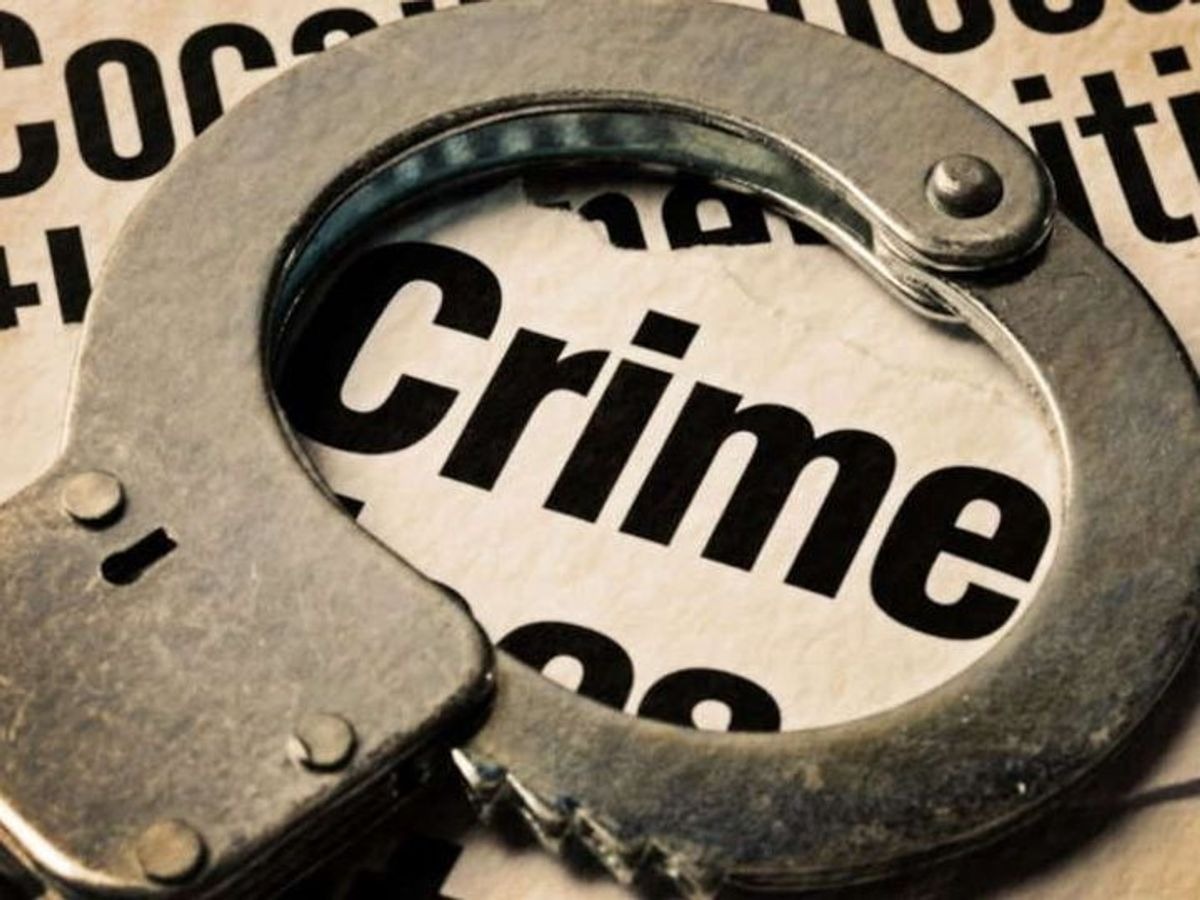 इंसानियत शर्मसार: चोरी के आरोप में 7 साल के मासूम को पेड़ से बांधकर पीटा, पॉक्सो एक्ट में केस दर्ज