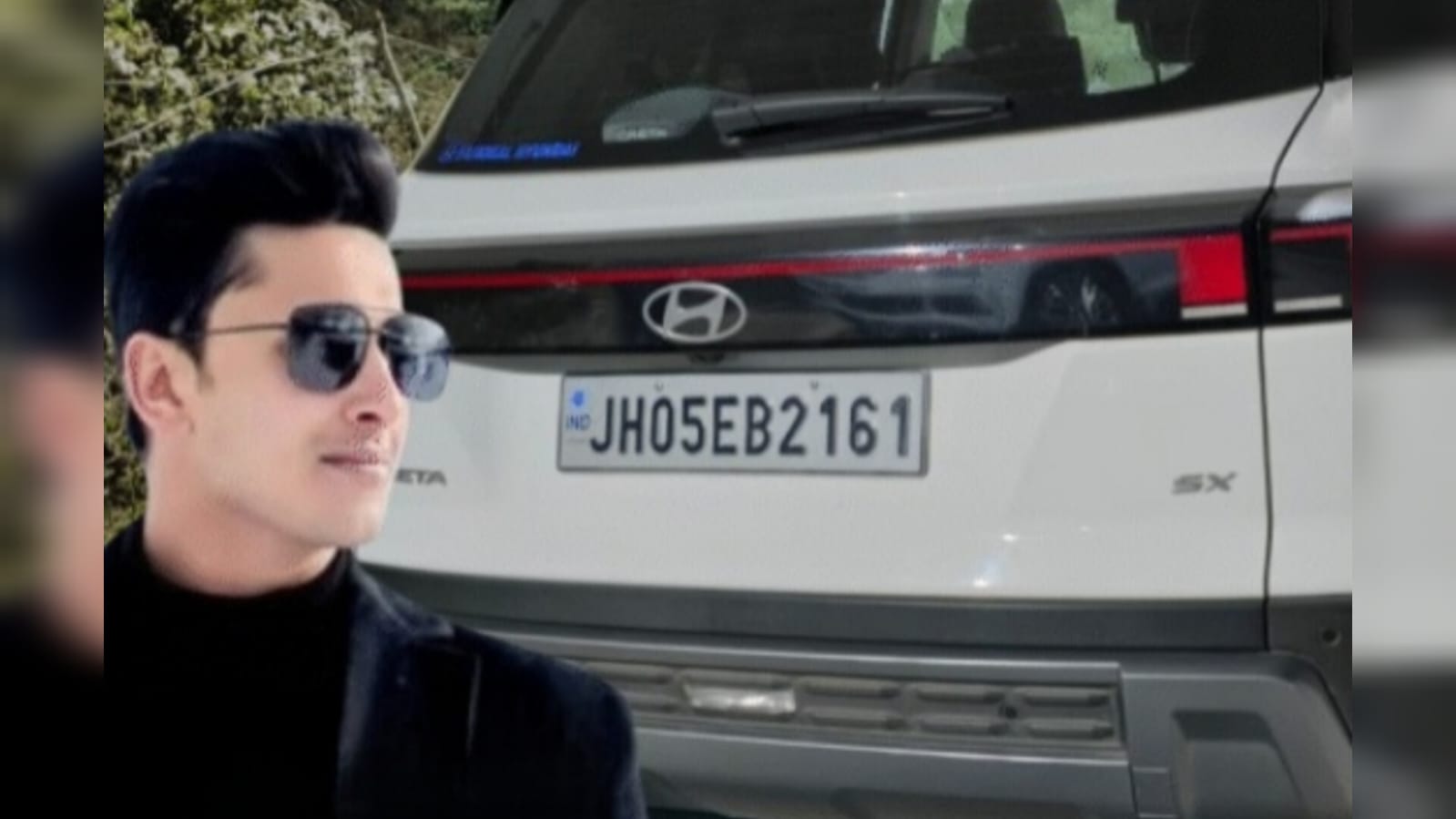 जमशेदपुर में 25 लाख लेकर निकला कारोबारी परिवार का बेटा लापता, झाड़ियों में मिली कार