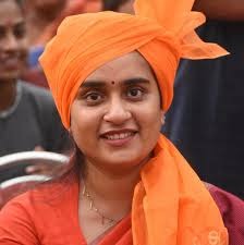 धनबाद में शहर की सरकार: इंदु देवी की चुनाव लड़ने की घोषणा के बाद पूर्व विधायक पूर्णिमा नीरज सिंह कैसे  बनेंगी "किंग मेकर"!! 