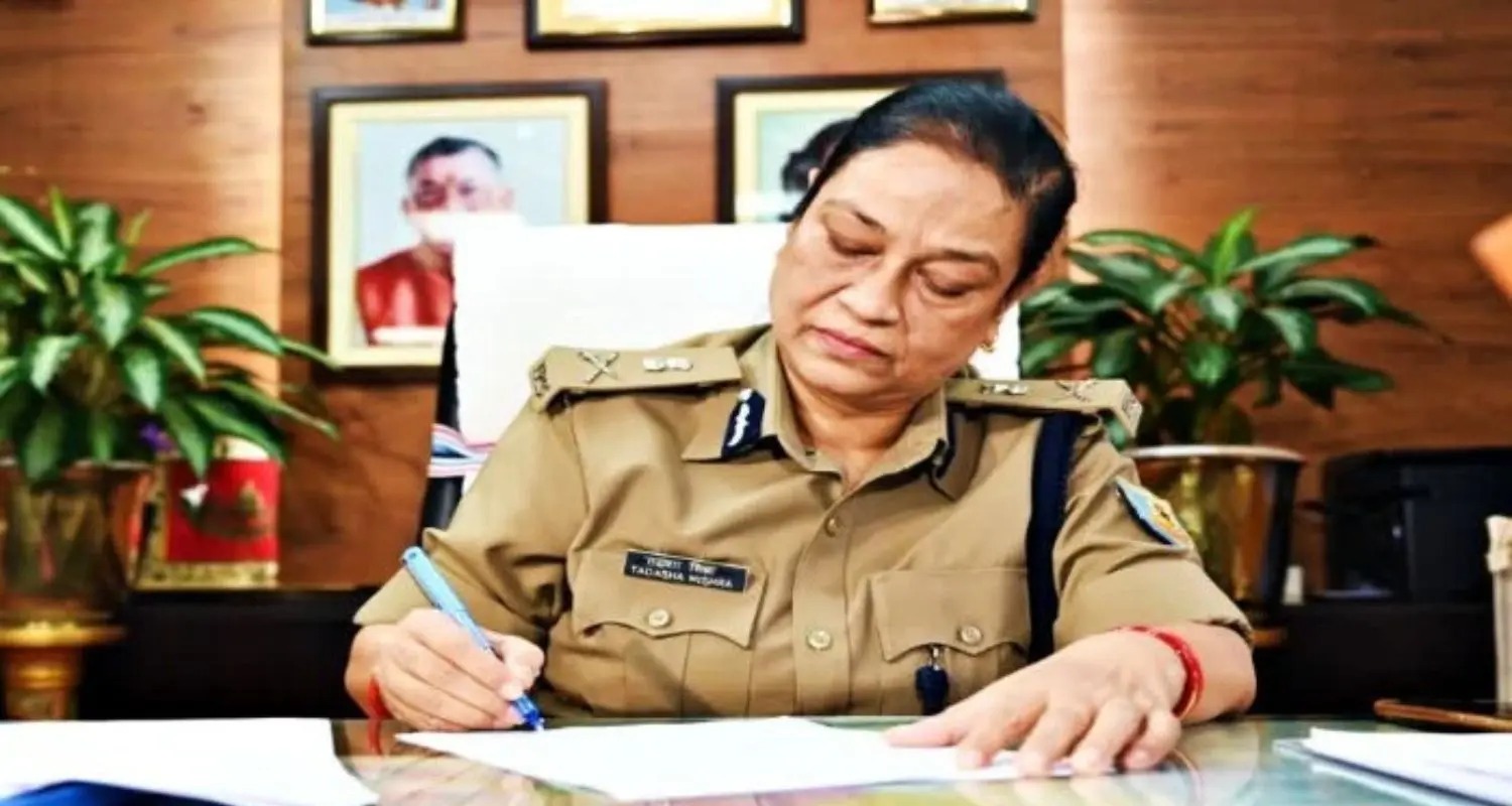 बड़ी खबर: रिटायरमेंट से एक दिन पहले DGP बनायी गईं तदाशा मिश्रा की नियुक्ति पर आपत्ति, केंद्र ने झारखंड सरकार को लिखा पत्र