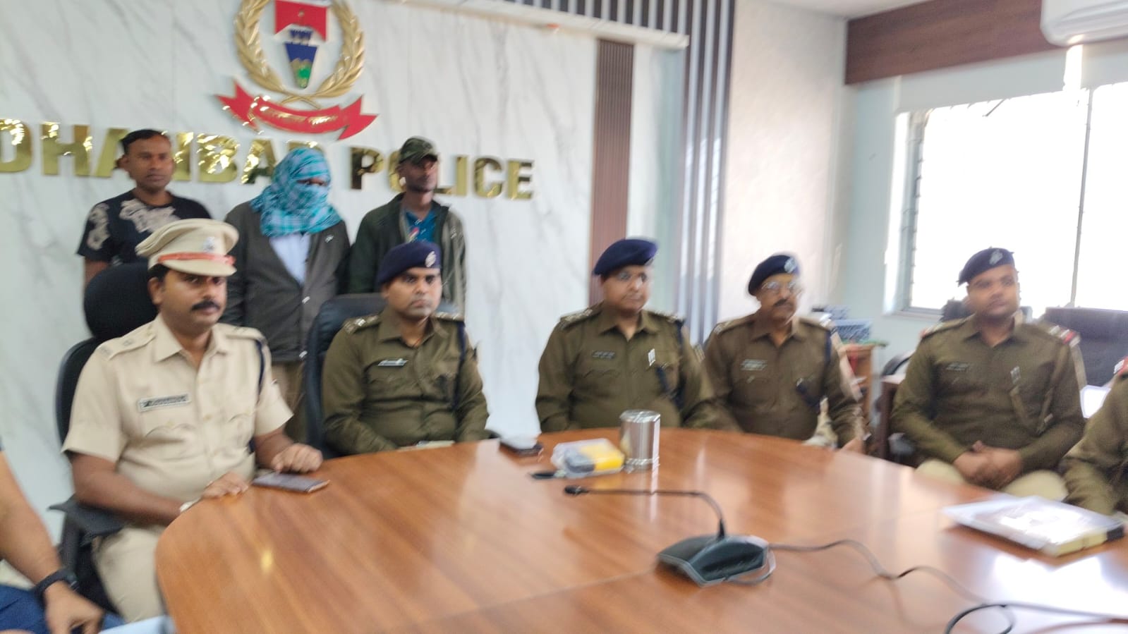 उड़ीसा में हुए करोड़ों रुपये के बैंक डकैती का खुलासा, धनबाद से दो आरोपी गिरफ्तार