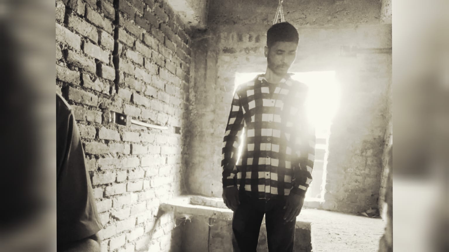 BIG BREAKING: रांची के डोरंडा में सनसनीखेज वारदात, पत्नी की गोली मारकर हत्या करने वाले पति ने की आत्महत्या