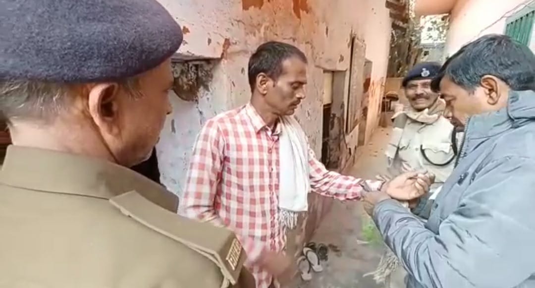 वारदात  की योजना बनाते अपराधी  गिरफ्तार, कई हथियार  बरामद