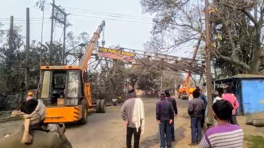 Dhanbad: अंग्रेजों की एक और निशानी हो गई डिस्मेंटल,जानिए अंग्रेजों ने क्यों बनाया था सिस्टम, अब क्यों हो रही थी परेशानी !!