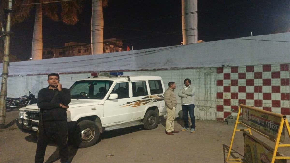 सिंह मेंशन की  तरफ आज तक किसी की नजर उठाने की नहीं थी हिम्मत, फिर किसने पटका  बम!  धनबाद में वर्चस्व को लेकर संघर्ष की आशंका!!