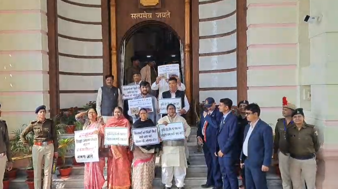 The government was formed through vote theft, former Chief Minister Rabri Devi said | वोट चोरी से बनी है सरकार, पूर्व मुख्यमंत्री राबड़ी देवी ने कहा