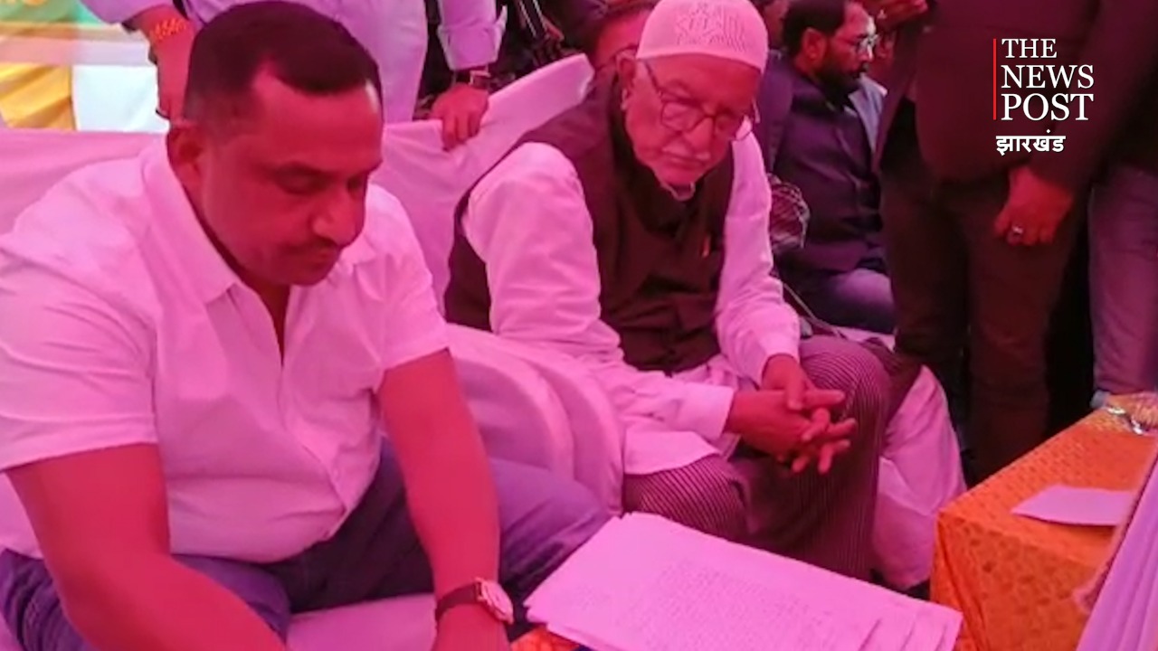 स्वास्थ्य मंत्री बन्ना गुप्ता का दिखा अलग तेवर, अधिकारियों को फोन लगाकर लगाई फटकार