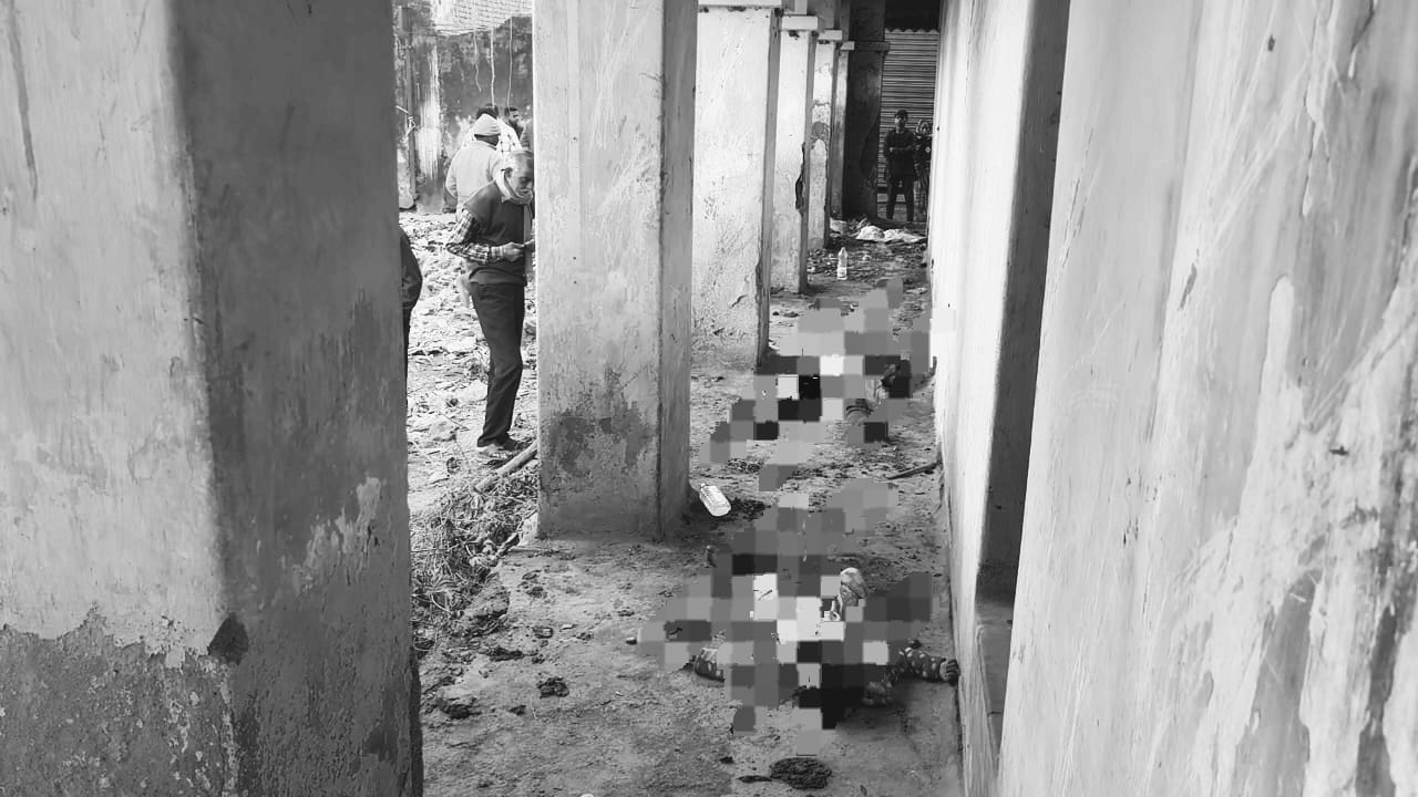 दुमका में माँ बेटी की हत्या से सनसनी, सदर इंस्पेक्टर कार्यालय के पीछे की घटना