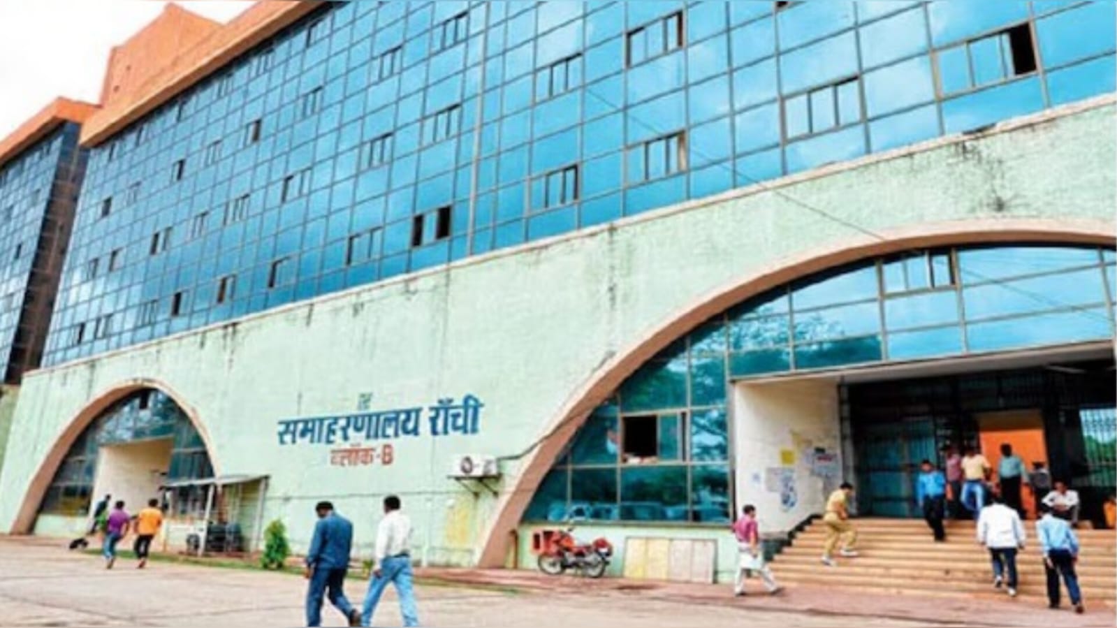 BREAKING: रांची समाहरणालय को बम से उड़ाने की धमकी, सुरक्षा एजेंसियां अलर्ट