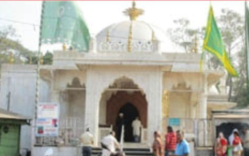 जमशेदपुर का ऐसा मजार जहां टूट जाता है धर्म मजहब का बंधन, हिंदू के साथ पंजाबी लोग भी झुकाते हैं माथा