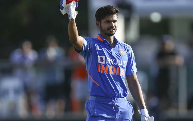 IND vs SL सीरीज: भारतीय टीम वर्ल्ड रिकॉर्ड से बस एक कदम दूर, श्रेयस अय्यर की पारी ने बढ़ाई टीम इंडिया की टेंशन  