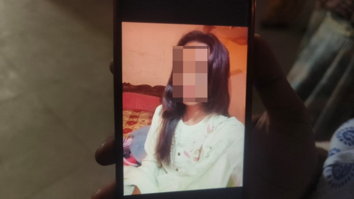 देवघर बाल सुधार गृह में नाबालिग का फंदे से झूलता मिला शव, परिजनों ने लगाया हत्या का आरोप