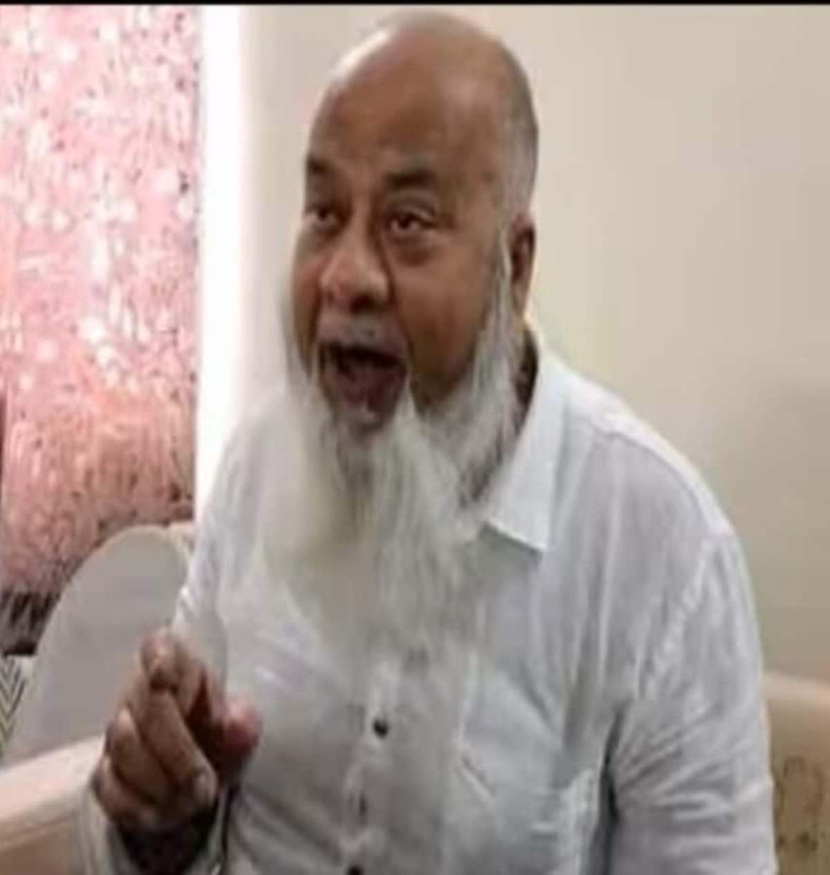 প্রাণিসম্পদমন্ত্রীর